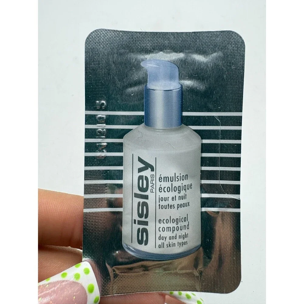 Sisley Paris Ecological Compound Advanced Day and Night Moisturizer Sample 1.5ml